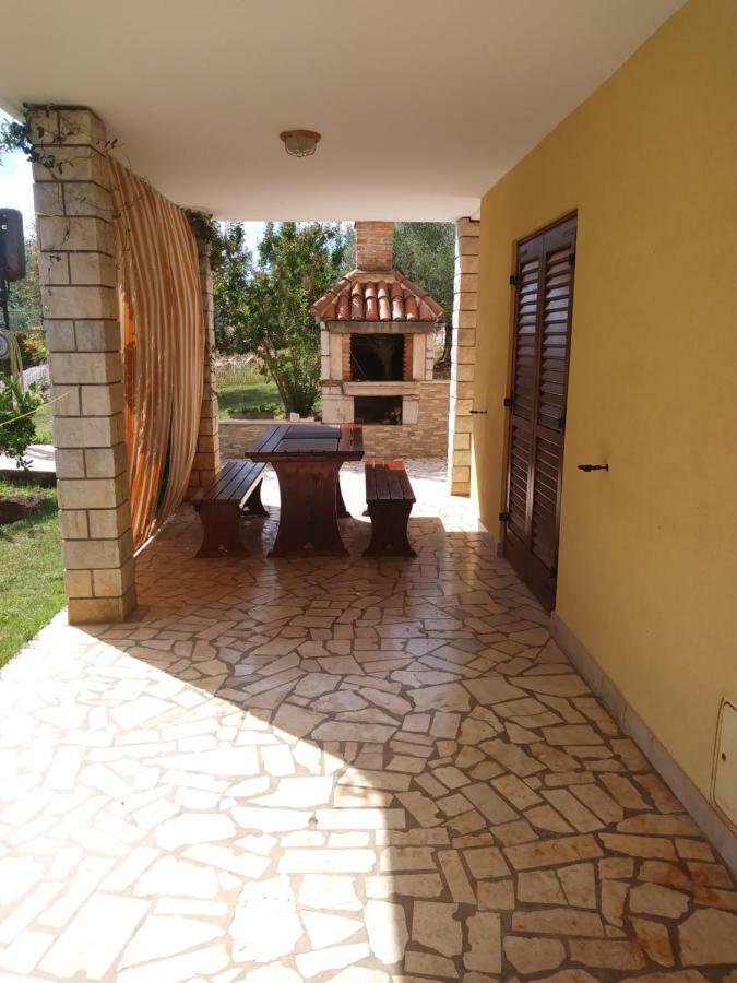 Guest House Ravnic Poreč Eksteriør billede